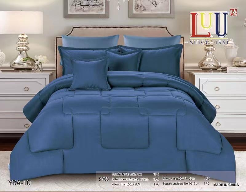 لحاف سرير كبير لون ازرق