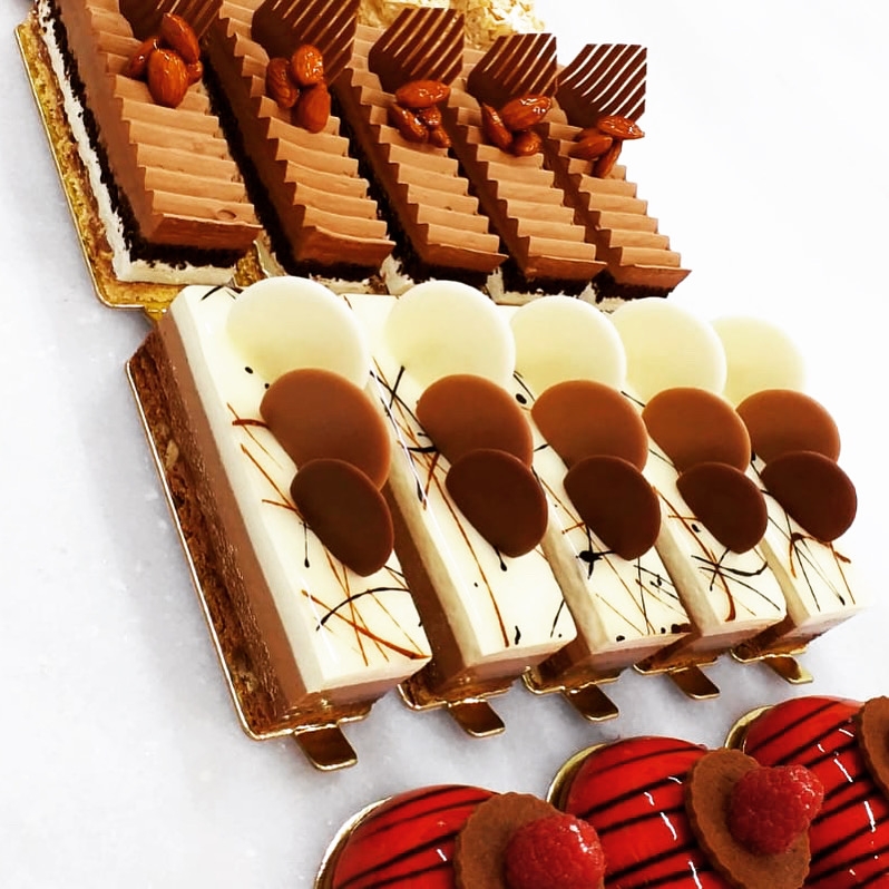 قطعة كيك صغير