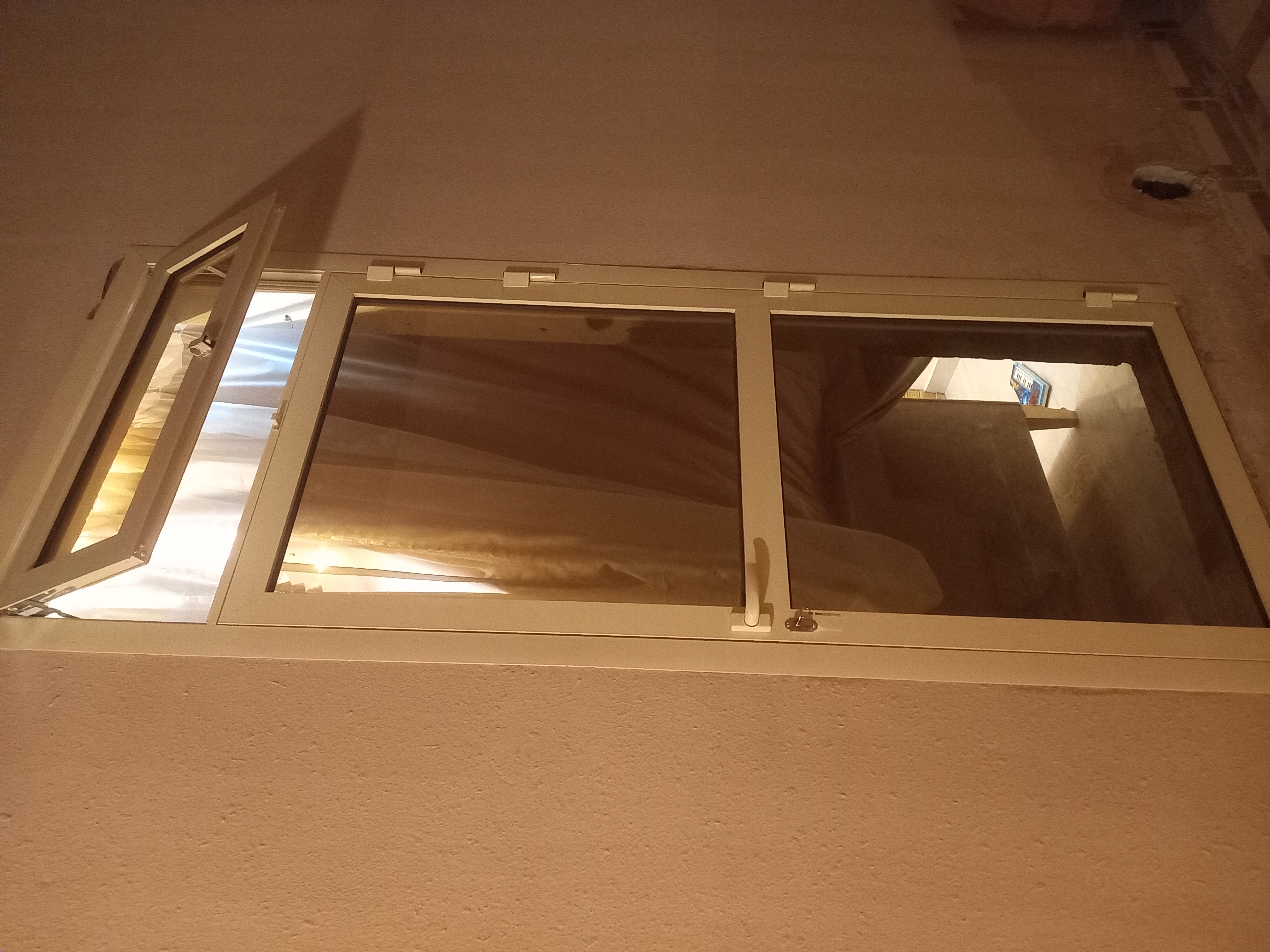 وادي لبن مخرج ٣٣ ظهرة لبن