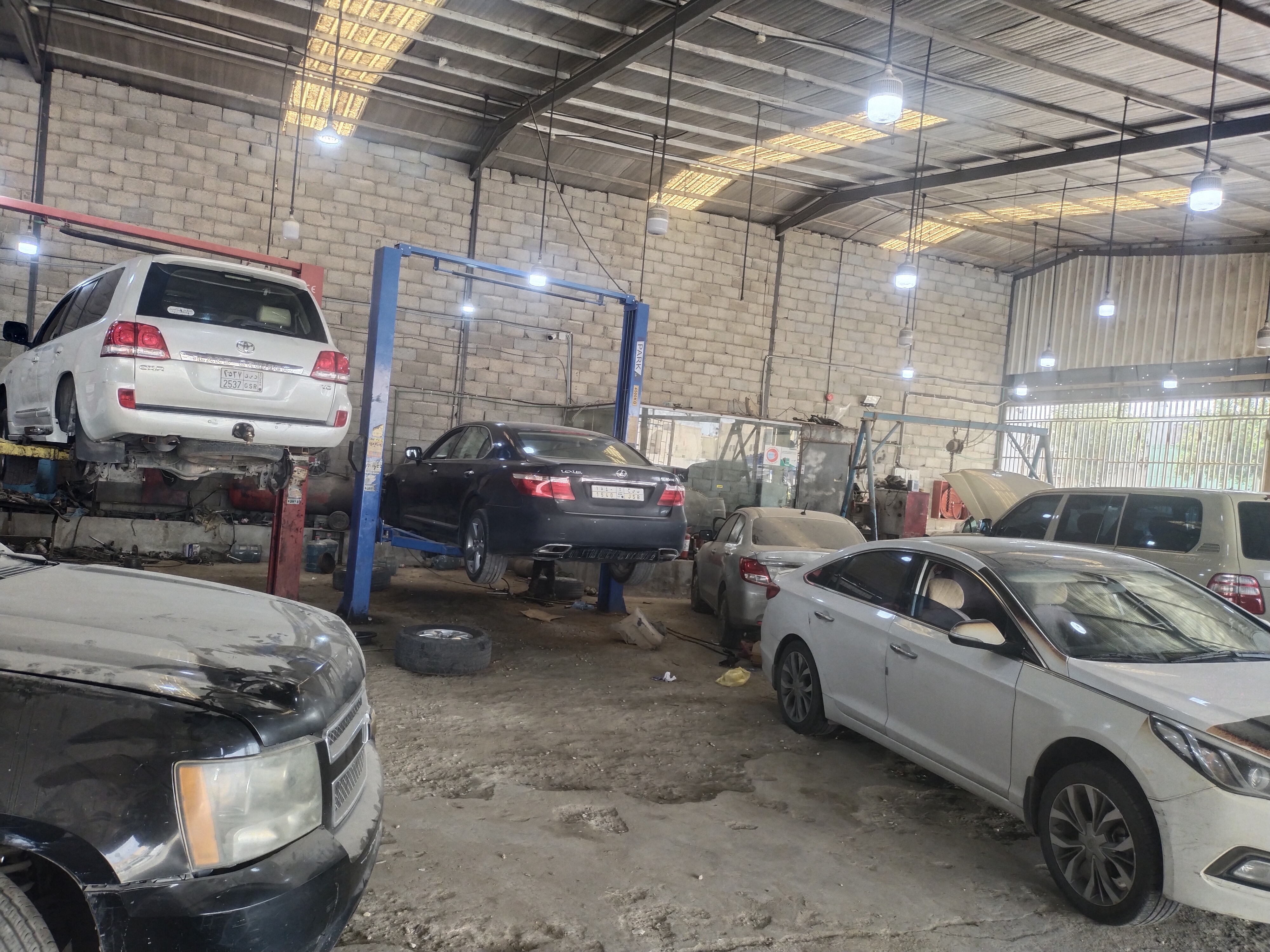 تركيب عضلات السيارات بجميع انواعها