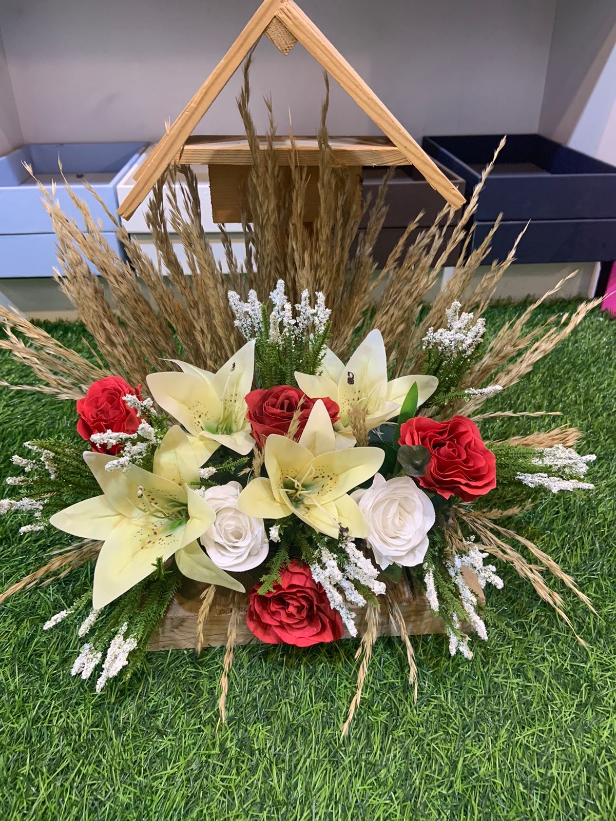 في ورد الشرق