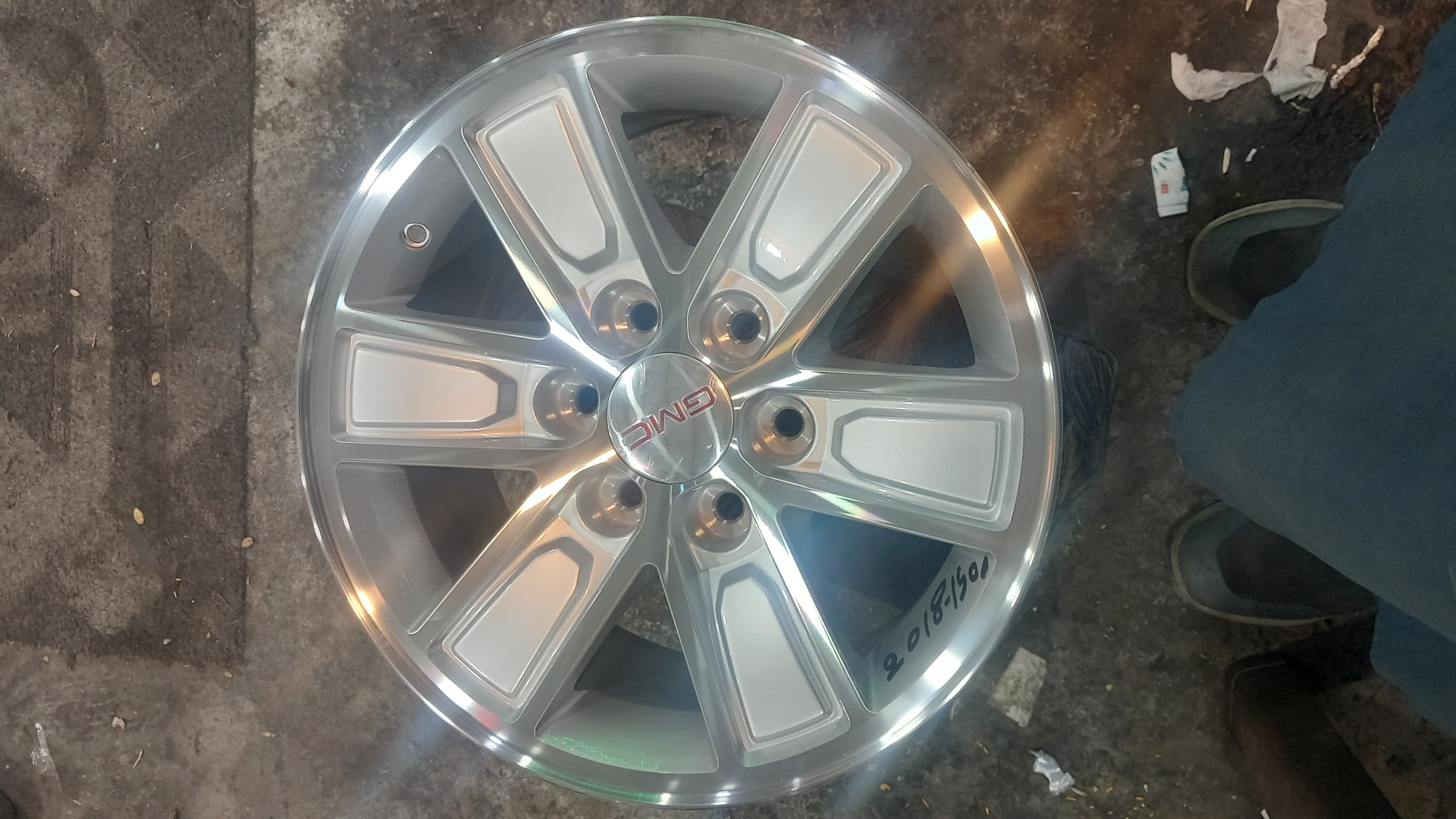 جنوط جمس 2018