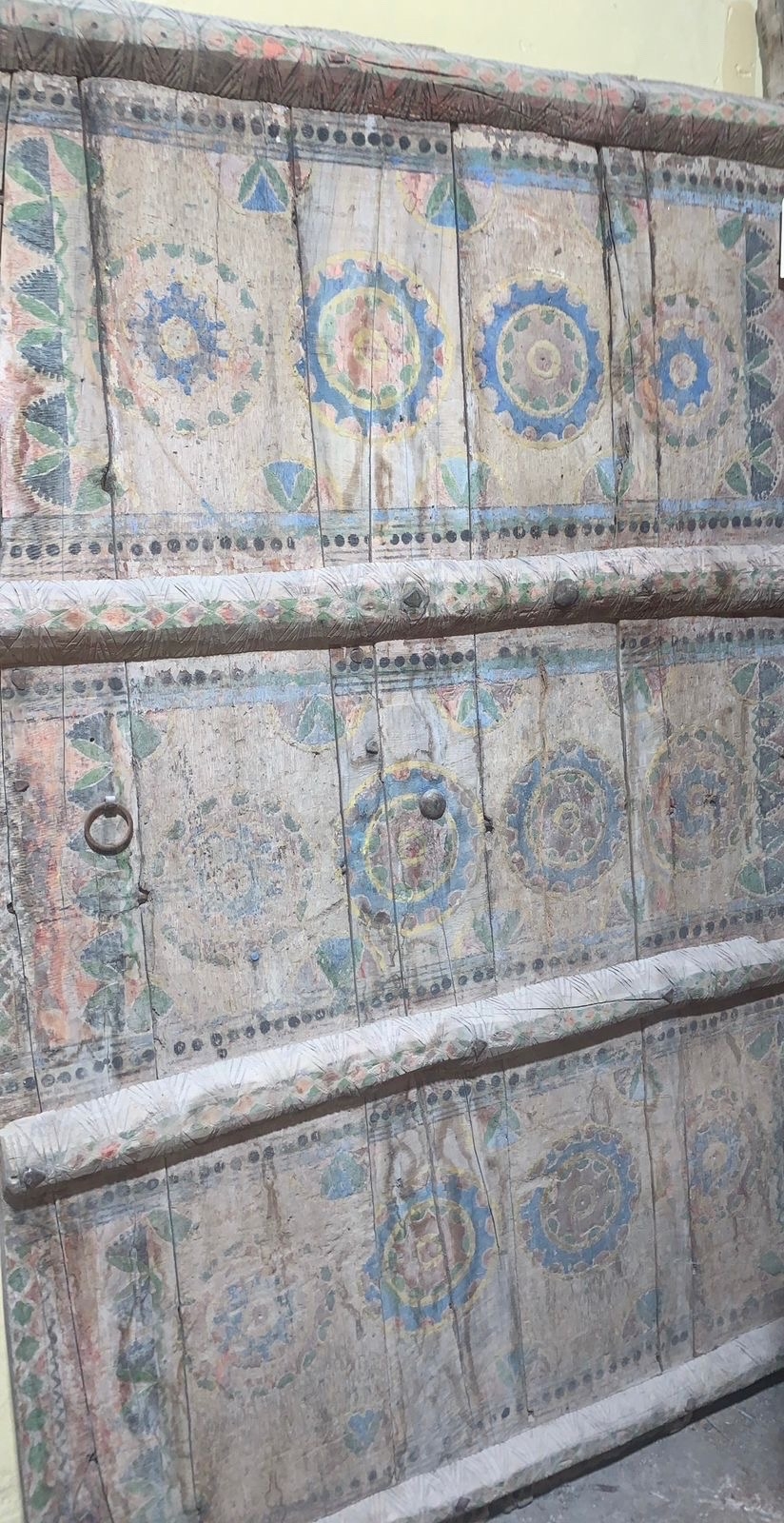 باب قديم خشب الاثل