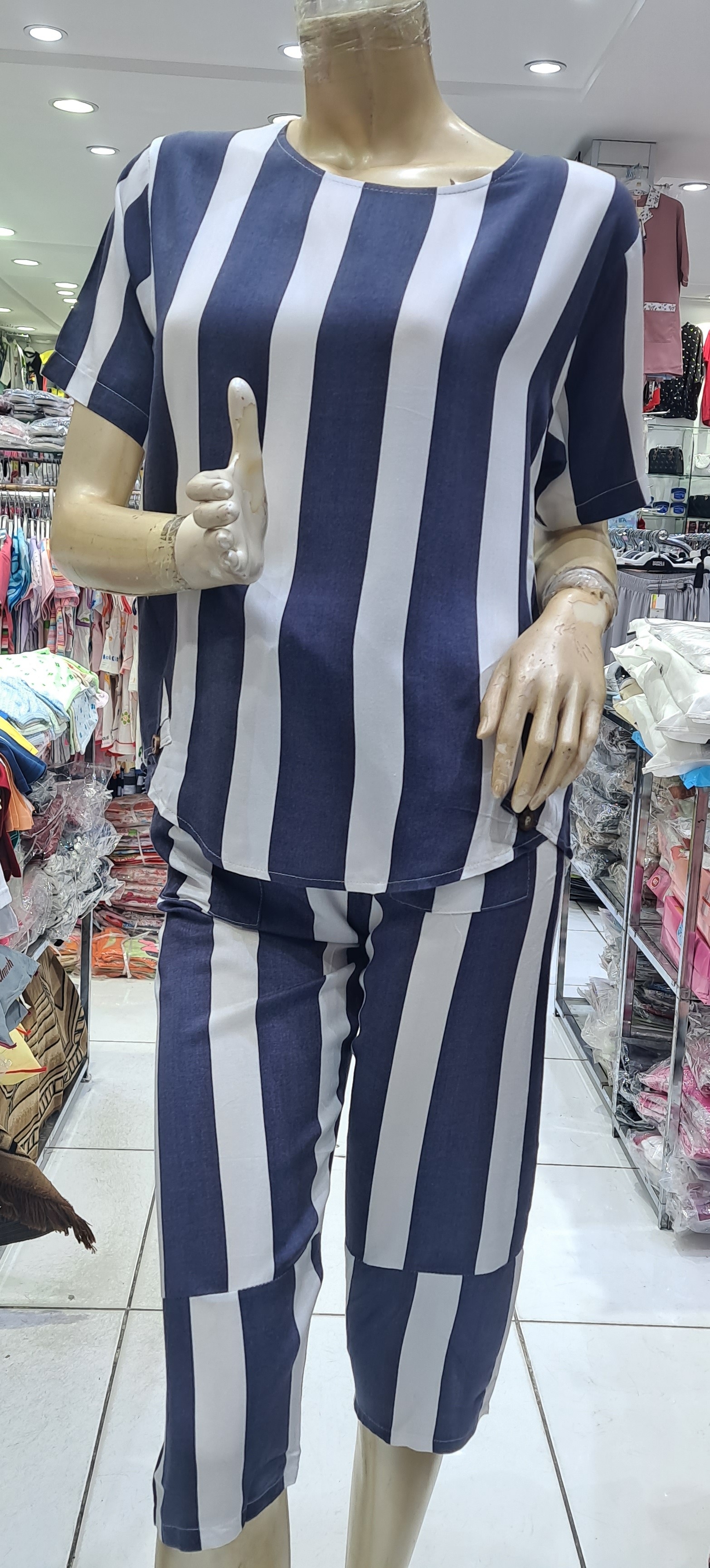 بيجامة نسائي