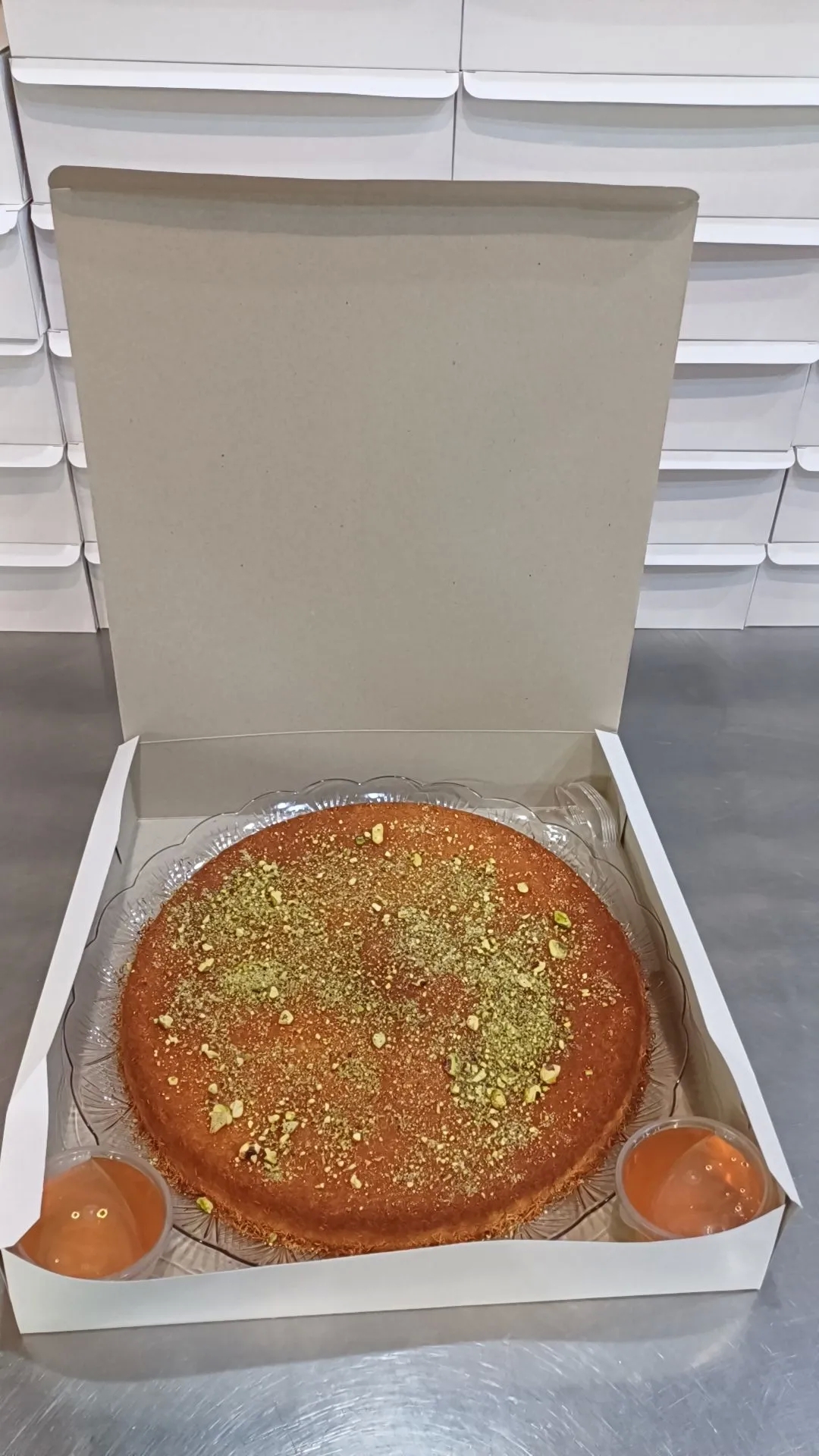 كنافه بحشوه القشطه