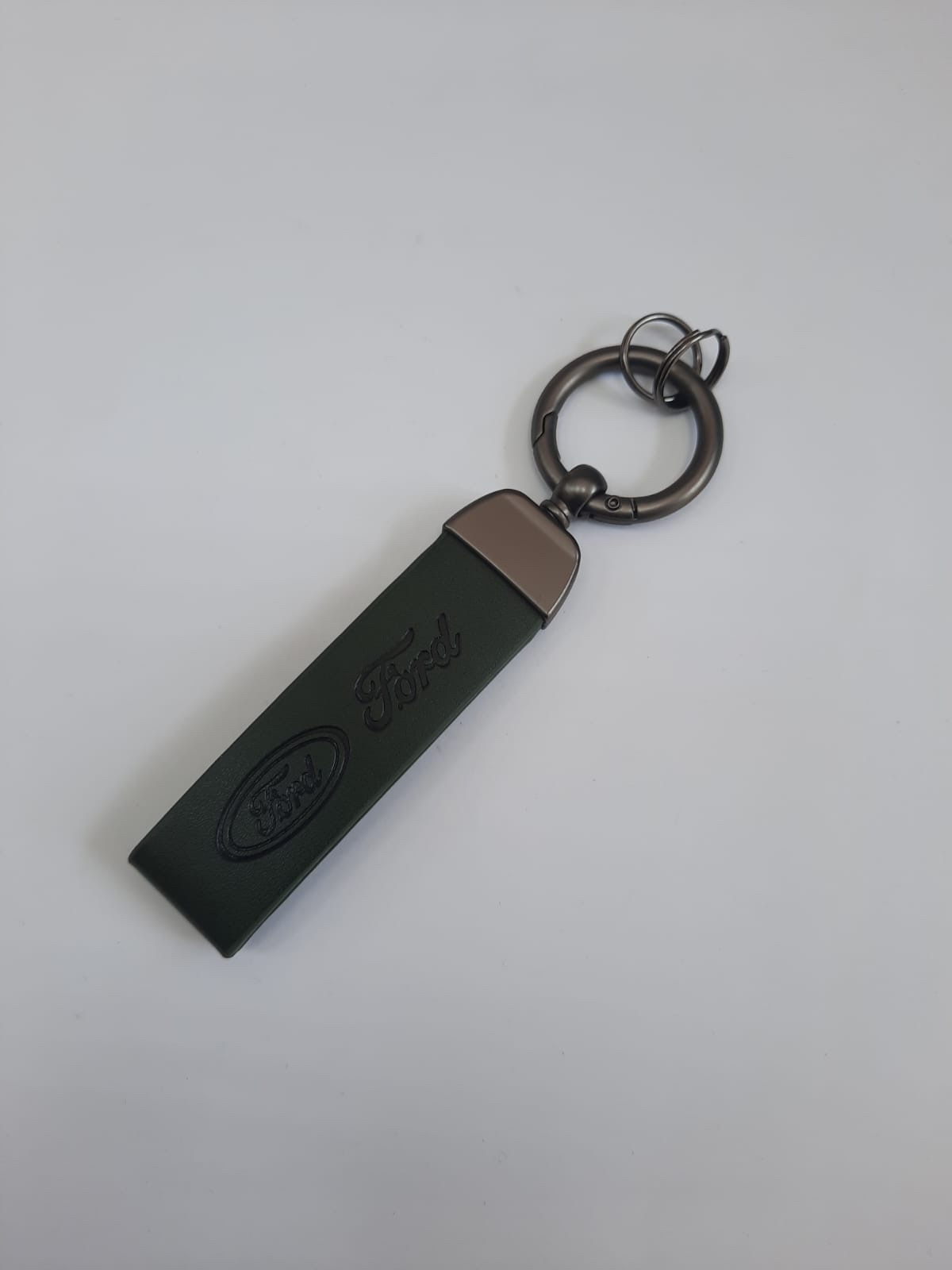 ميدالية مفتاح فورد