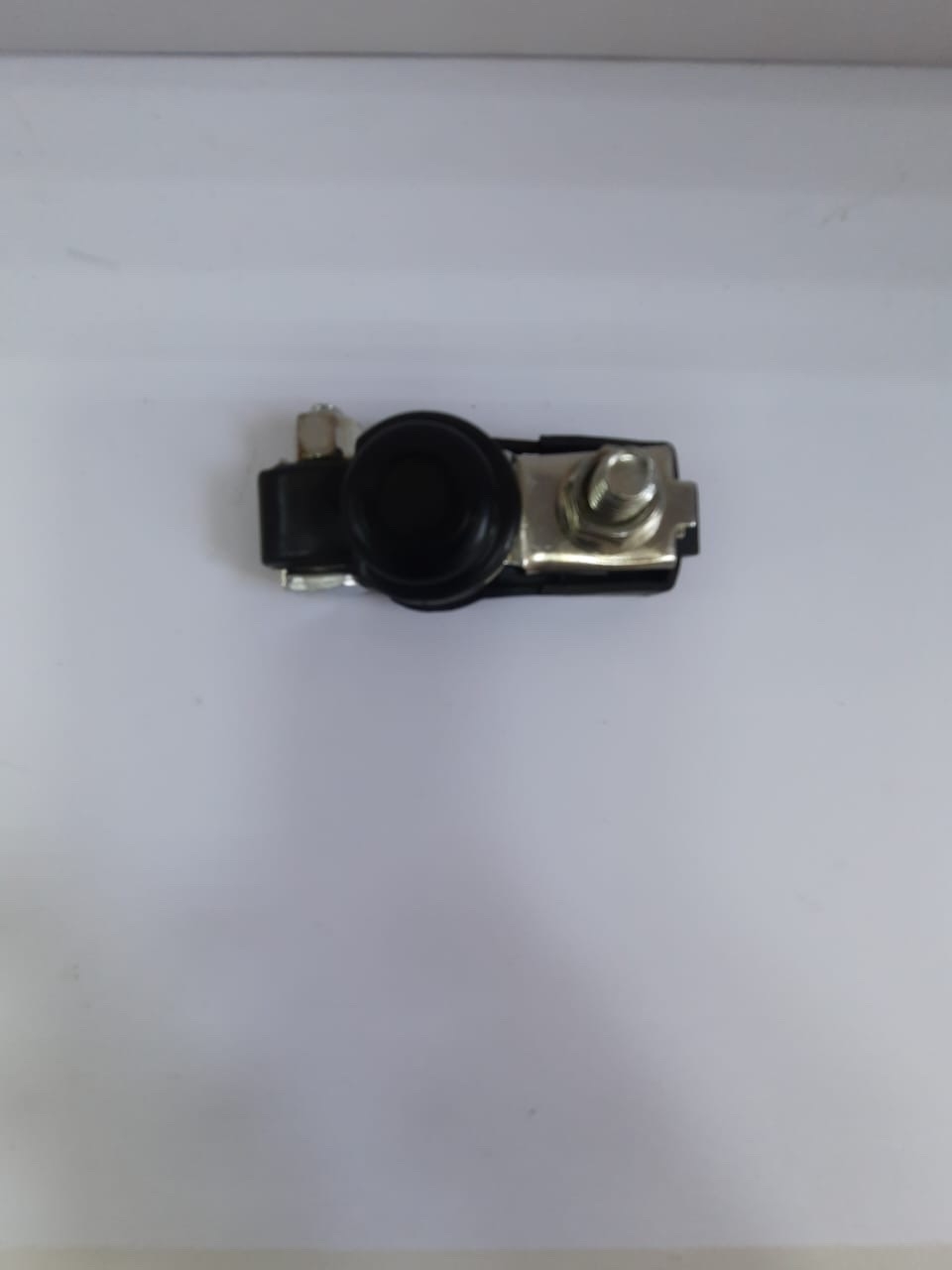 أصبع بطاريه فضي