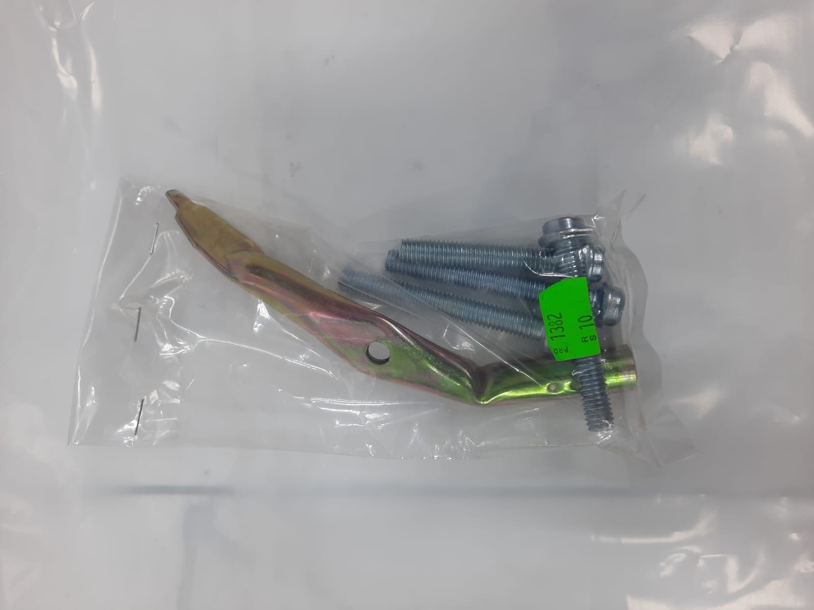 مسامير طيس كابرس مع المفك