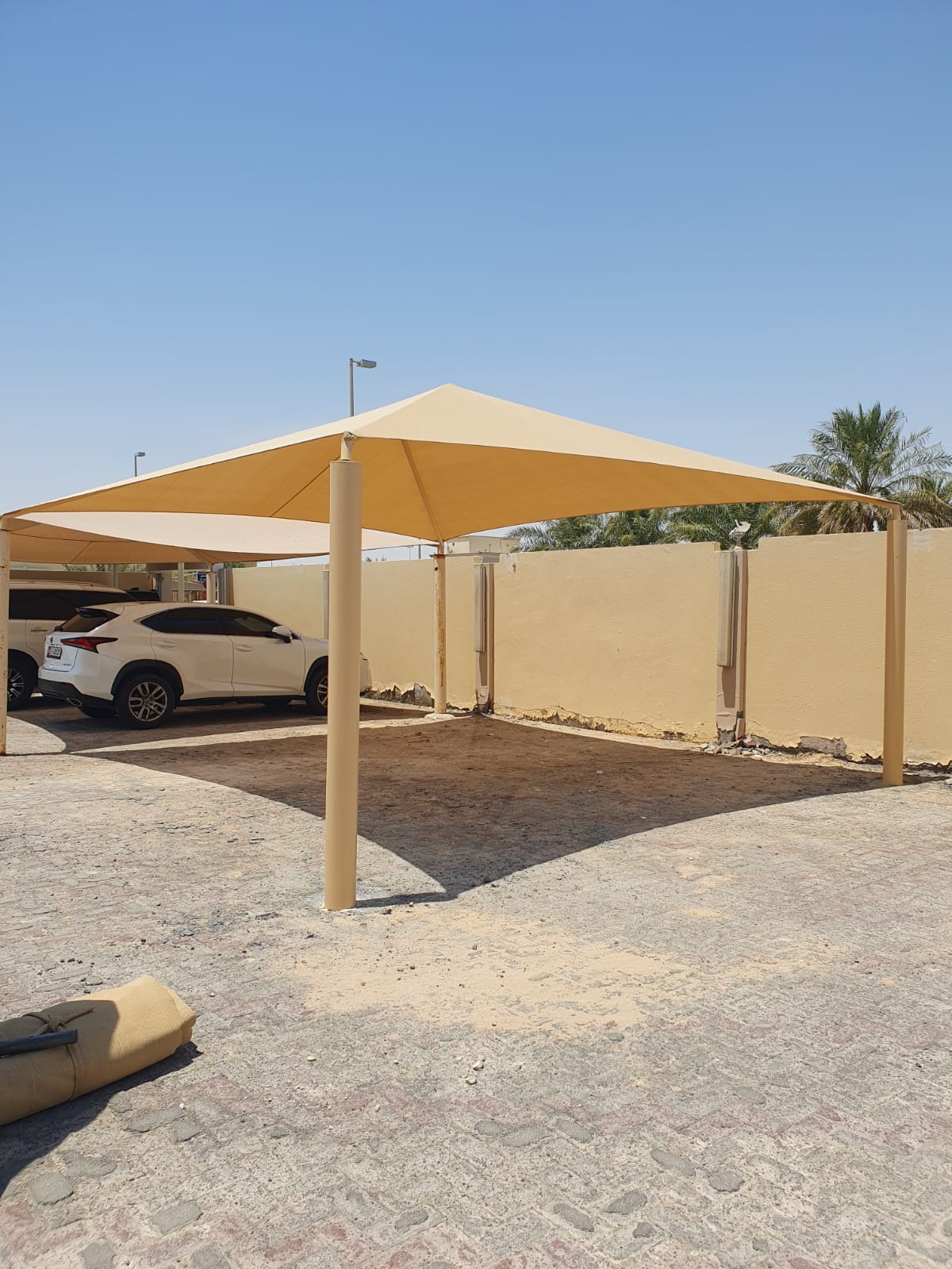Car parking shade